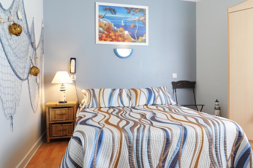 Louhossoa Hotel Le Trinquet חדר תמונה