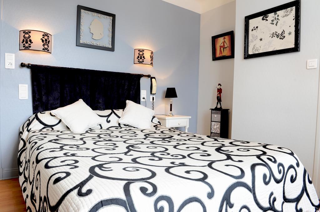Louhossoa Hotel Le Trinquet מראה חיצוני תמונה
